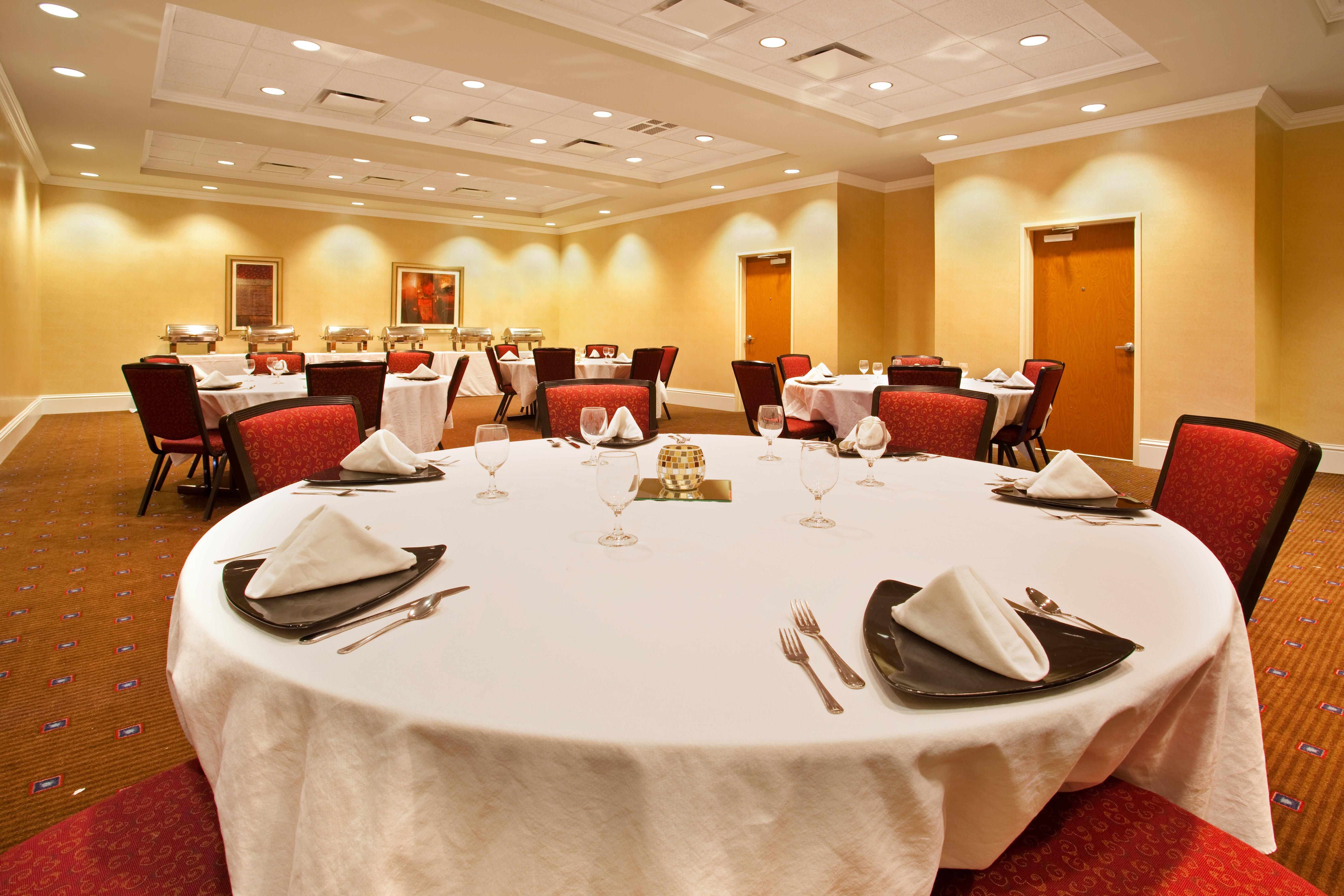 Holiday Inn Aurora North - Naperville By Ihg Экстерьер фото