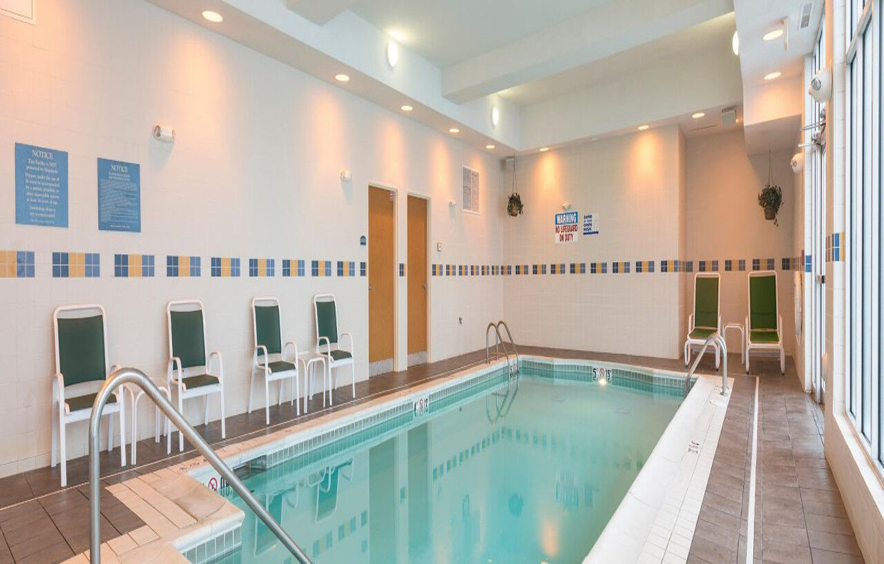 Holiday Inn Aurora North - Naperville By Ihg Экстерьер фото